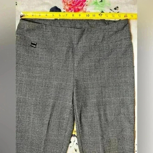 Lisette L Gray/Blk Pull On Ankle Pant‎ w/metallic trim Women's Size 10 - Picture 5 of 8